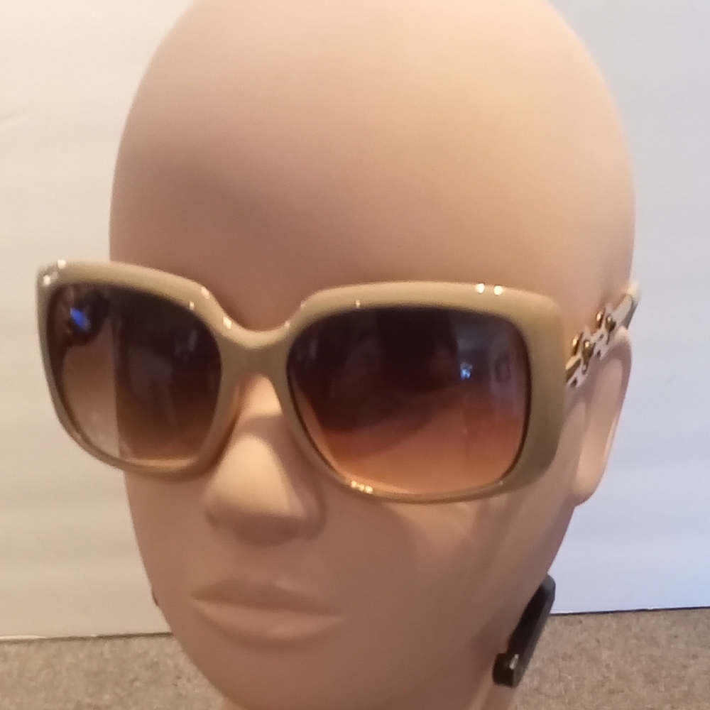 Curations Sunglasses